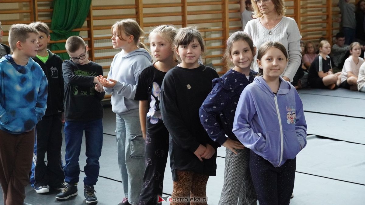 Kadzidło dołożyło swoją cegiełkę do ogólnopolskiego rekordu WOŚP! Lokalna społeczność uczyła się ratować życie z wielkim sercem [16.10.2025] - zdjęcie #97 - eOstroleka.pl