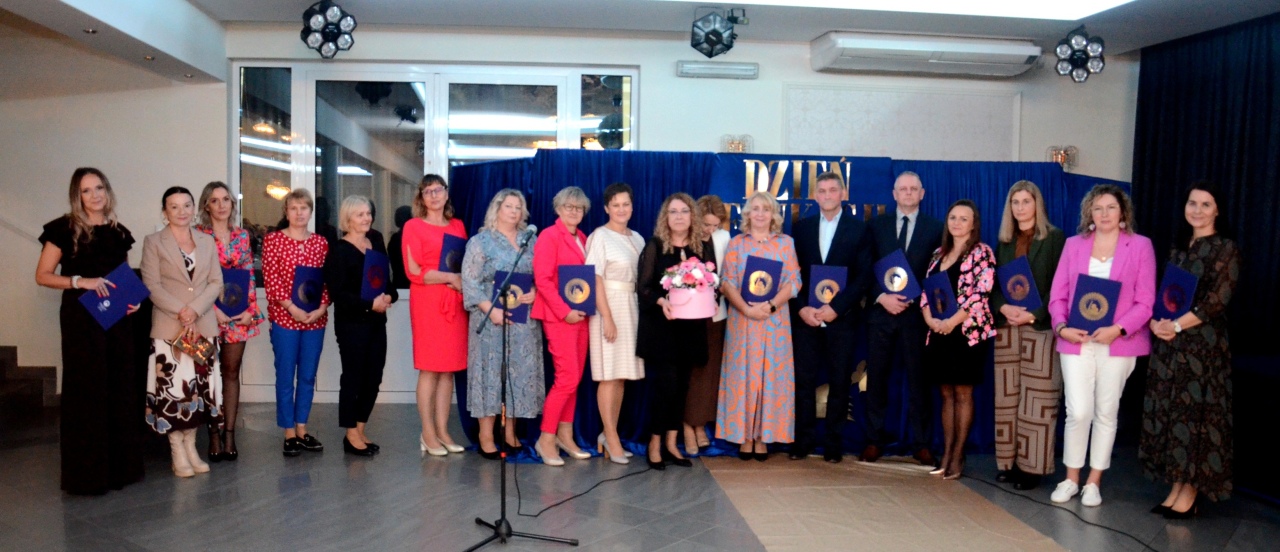 Gminny Dzień Edukacji Narodowej w Kadzidle! [13.10.2025] - zdjęcie #35 - eOstroleka.pl