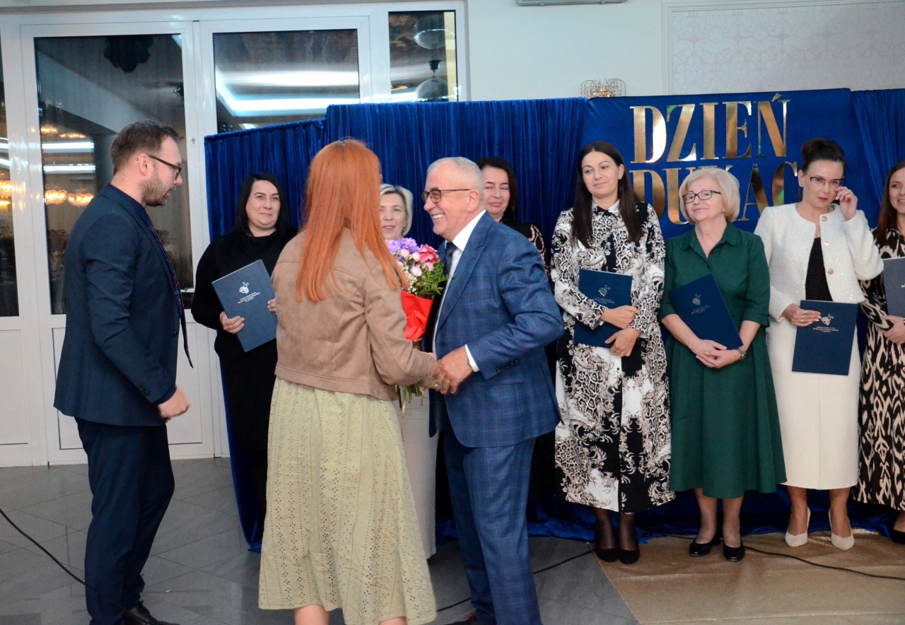 Gminny Dzień Edukacji Narodowej w Kadzidle! [13.10.2025] - zdjęcie #21 - eOstroleka.pl