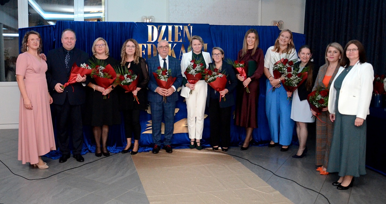 Gminny Dzień Edukacji Narodowej w Kadzidle! [13.10.2025] - zdjęcie #4 - eOstroleka.pl