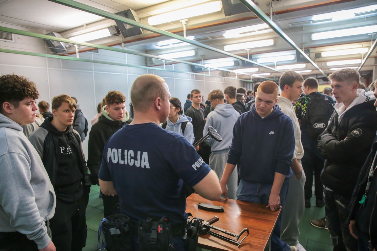 Dzień Otwarty KMP w Ostrołęce [17.10.2025] - zdjęcie #15 - eOstroleka.pl