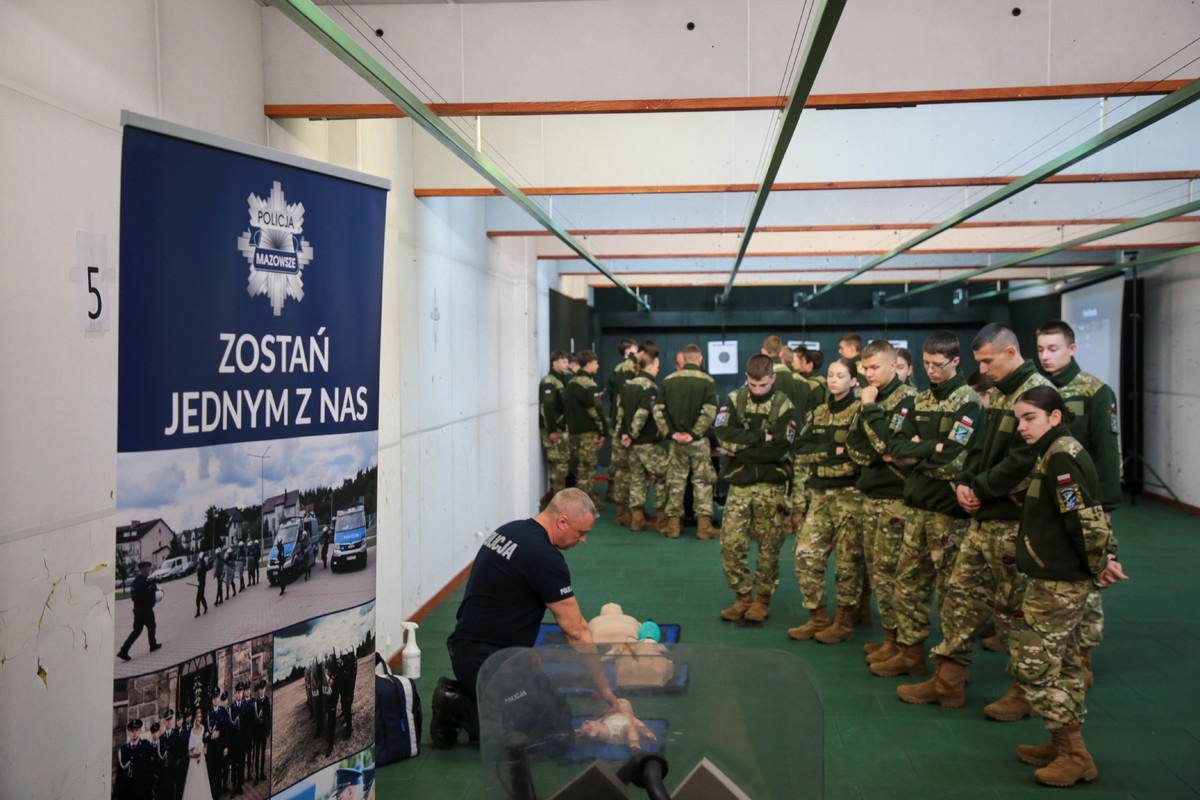 Dzień Otwarty KMP w Ostrołęce [17.10.2025] - zdjęcie #6 - eOstroleka.pl