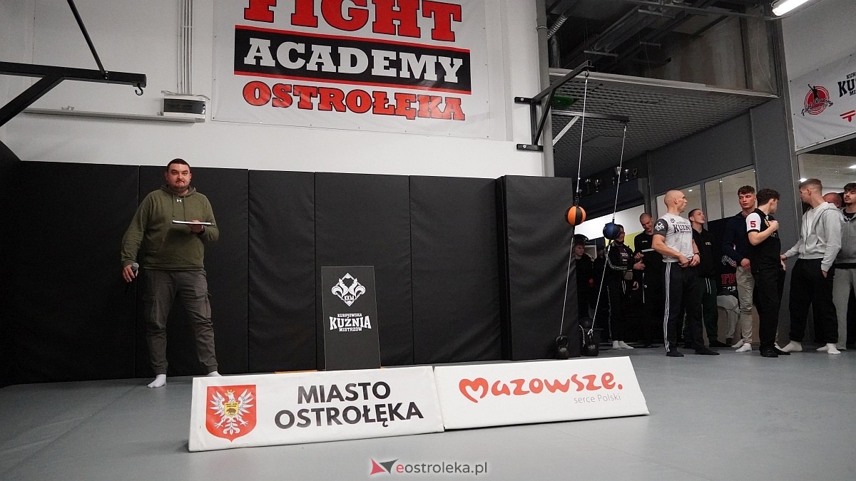 Kurpiowska Kuźnia Mistrzów - oficjalne ważenie [17.10.2025] - zdjęcie #90 - eOstroleka.pl