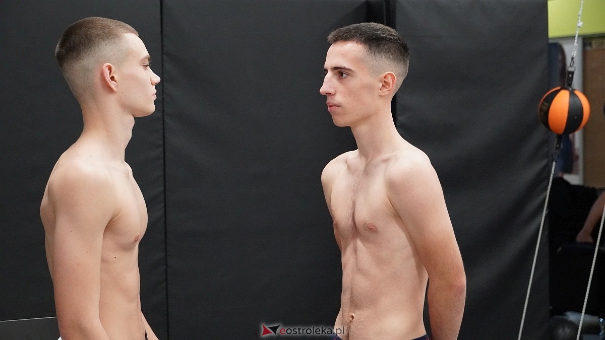 Kurpiowska Kuźnia Mistrzów - oficjalne ważenie [17.10.2025] - zdjęcie #80 - eOstroleka.pl