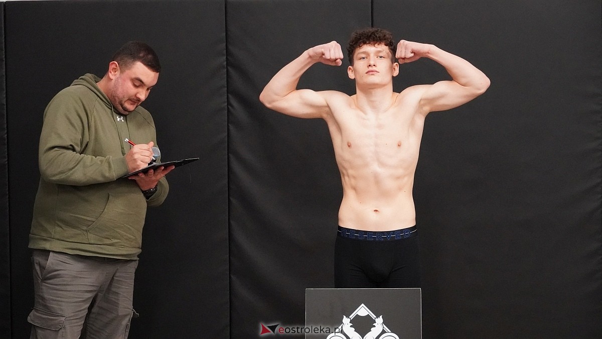 Kurpiowska Kuźnia Mistrzów - oficjalne ważenie [17.10.2025] - zdjęcie #73 - eOstroleka.pl