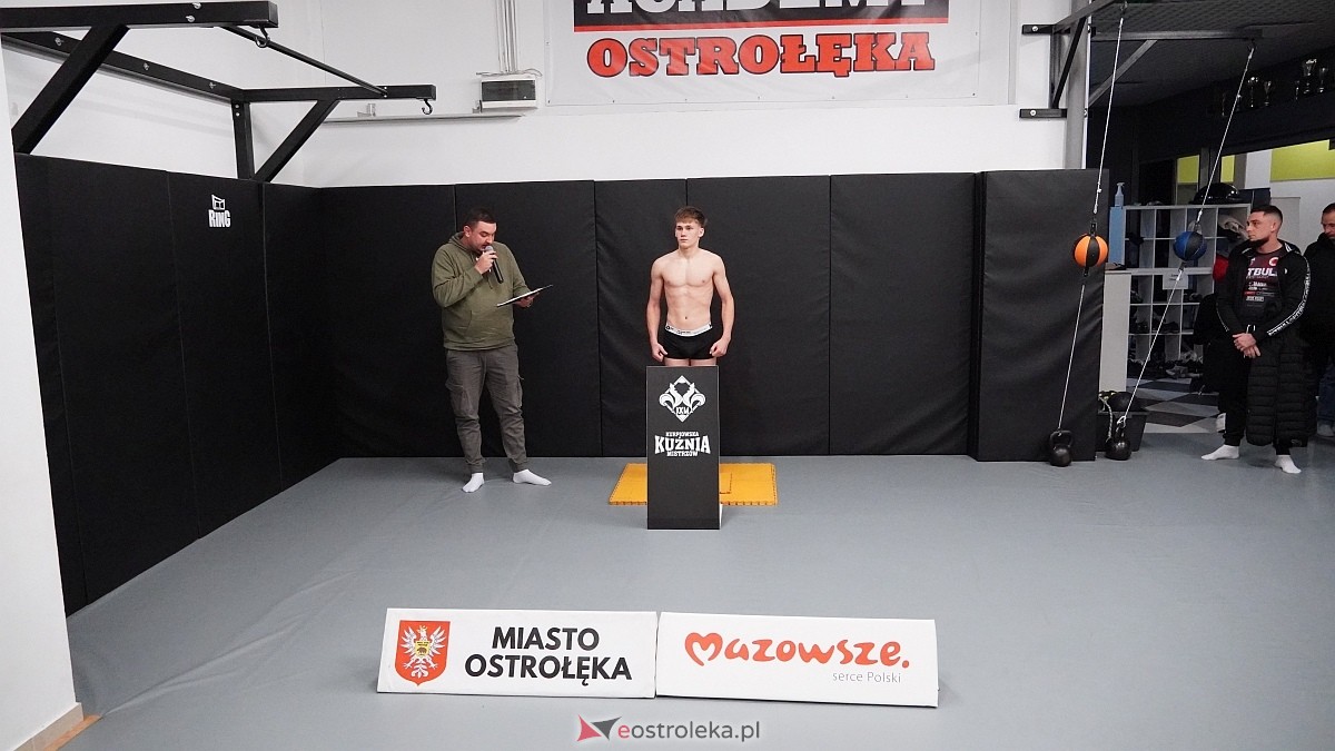 Kurpiowska Kuźnia Mistrzów - oficjalne ważenie [17.10.2025] - zdjęcie #69 - eOstroleka.pl