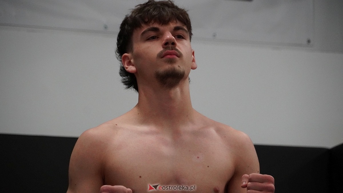 Kurpiowska Kuźnia Mistrzów - oficjalne ważenie [17.10.2025] - zdjęcie #57 - eOstroleka.pl