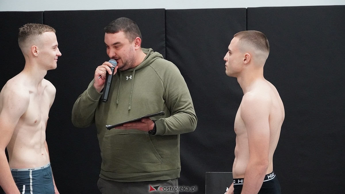 Kurpiowska Kuźnia Mistrzów - oficjalne ważenie [17.10.2025] - zdjęcie #17 - eOstroleka.pl