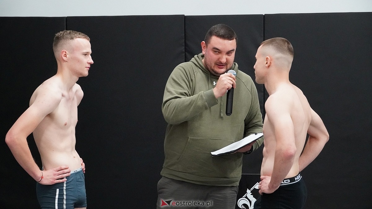 Kurpiowska Kuźnia Mistrzów - oficjalne ważenie [17.10.2025] - zdjęcie #14 - eOstroleka.pl