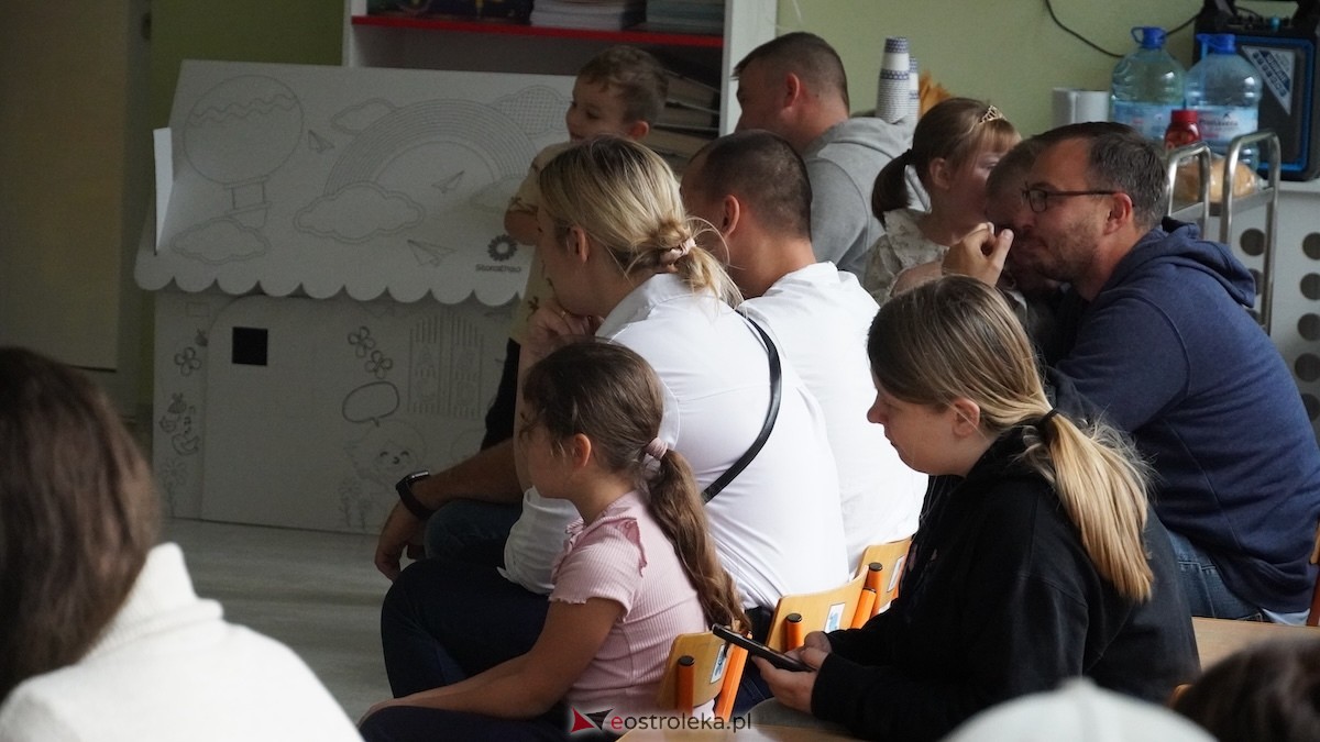 Przedszkole Miejskie nr 8 Kraina Radości powitało jesień! [17.10.2025] - zdjęcie #77 - eOstroleka.pl