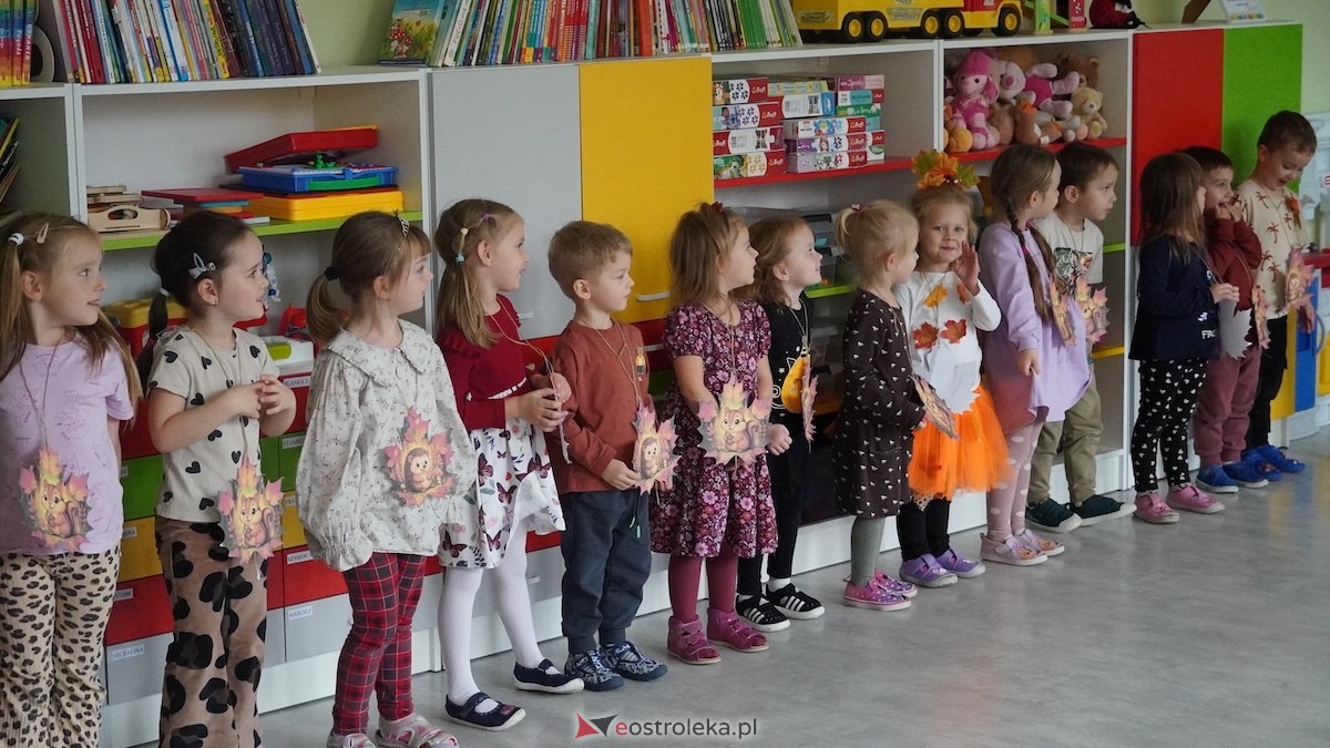 Przedszkole Miejskie nr 8 Kraina Radości powitało jesień! [17.10.2025] - zdjęcie #71 - eOstroleka.pl