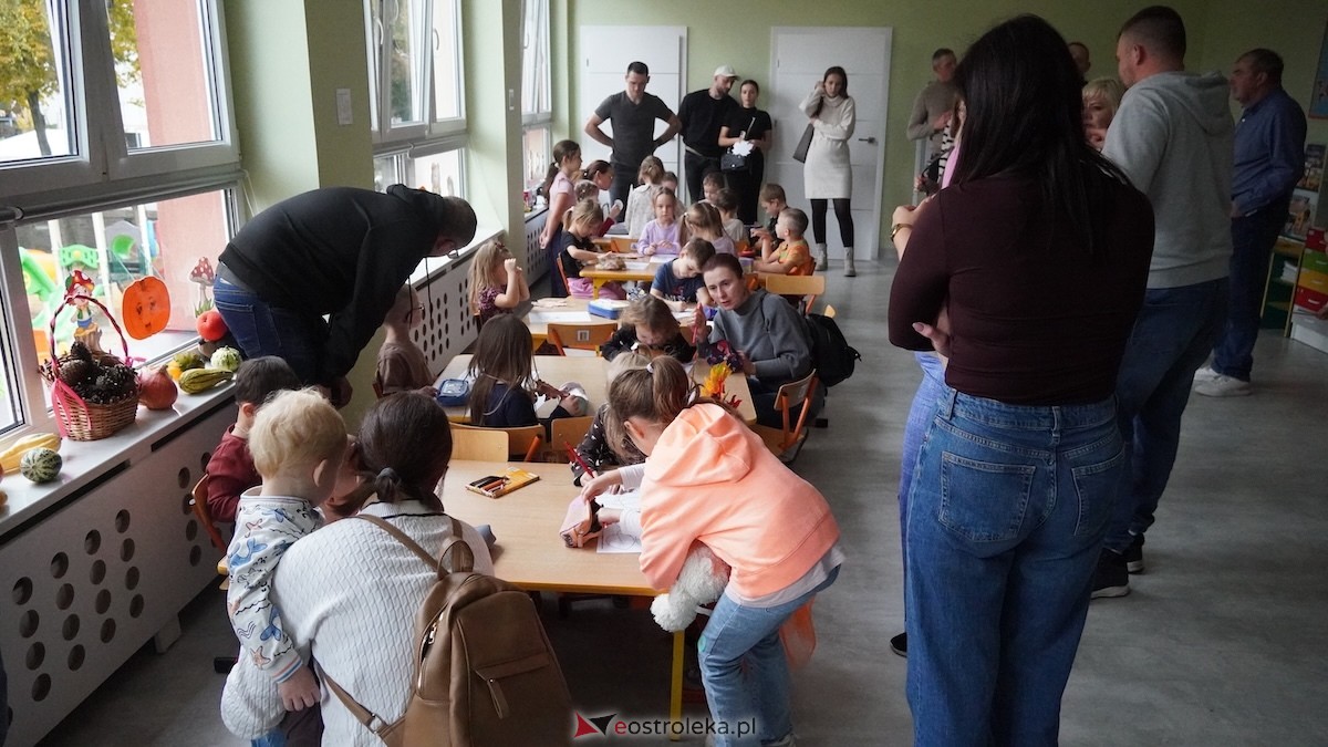 Przedszkole Miejskie nr 8 Kraina Radości powitało jesień! [17.10.2025] - zdjęcie #51 - eOstroleka.pl