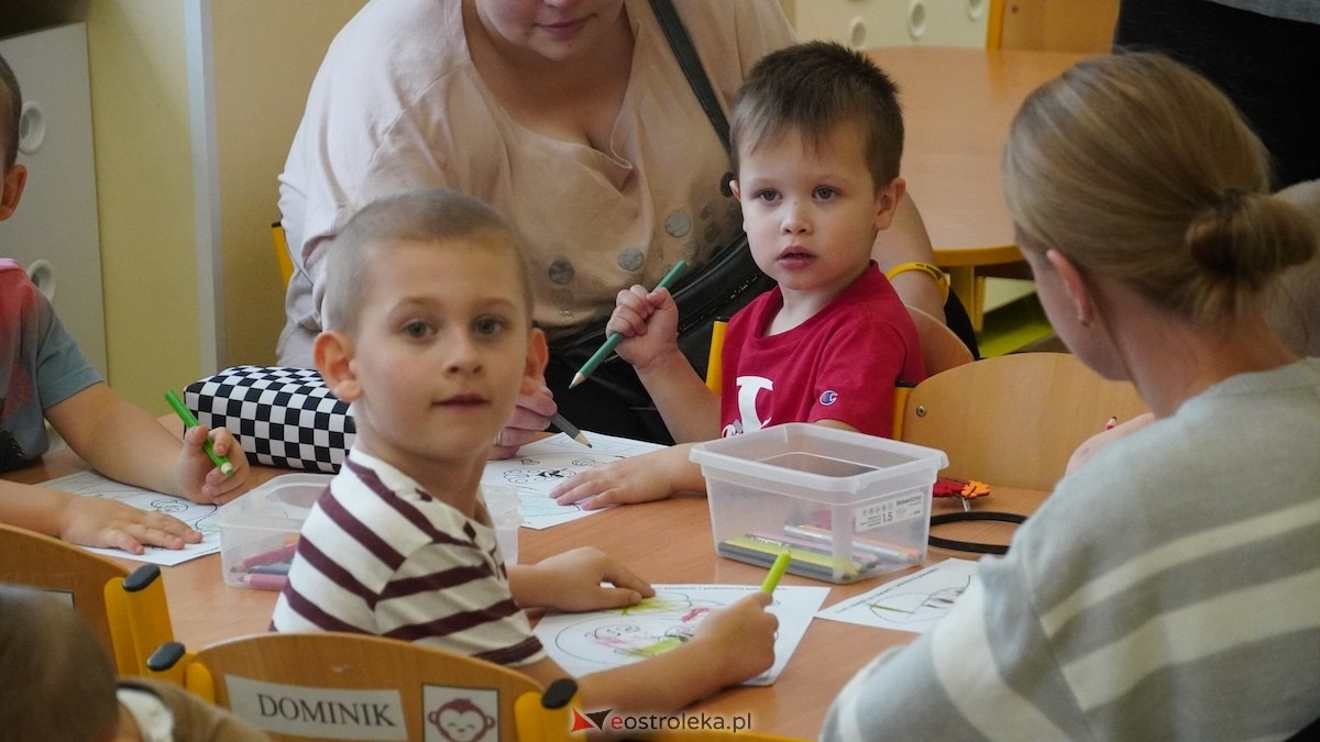 Przedszkole Miejskie nr 8 Kraina Radości powitało jesień! [17.10.2025] - zdjęcie #12 - eOstroleka.pl