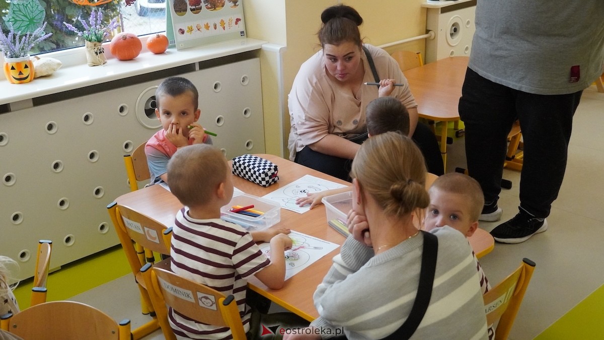 Przedszkole Miejskie nr 8 Kraina Radości powitało jesień! [17.10.2025] - zdjęcie #1 - eOstroleka.pl