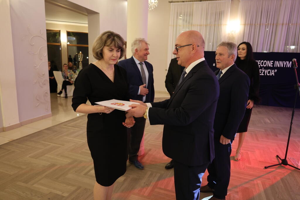 Powiatowe obchody Dnia Edukacji Narodowej 2025 - zdjęcie #13 - eOstroleka.pl