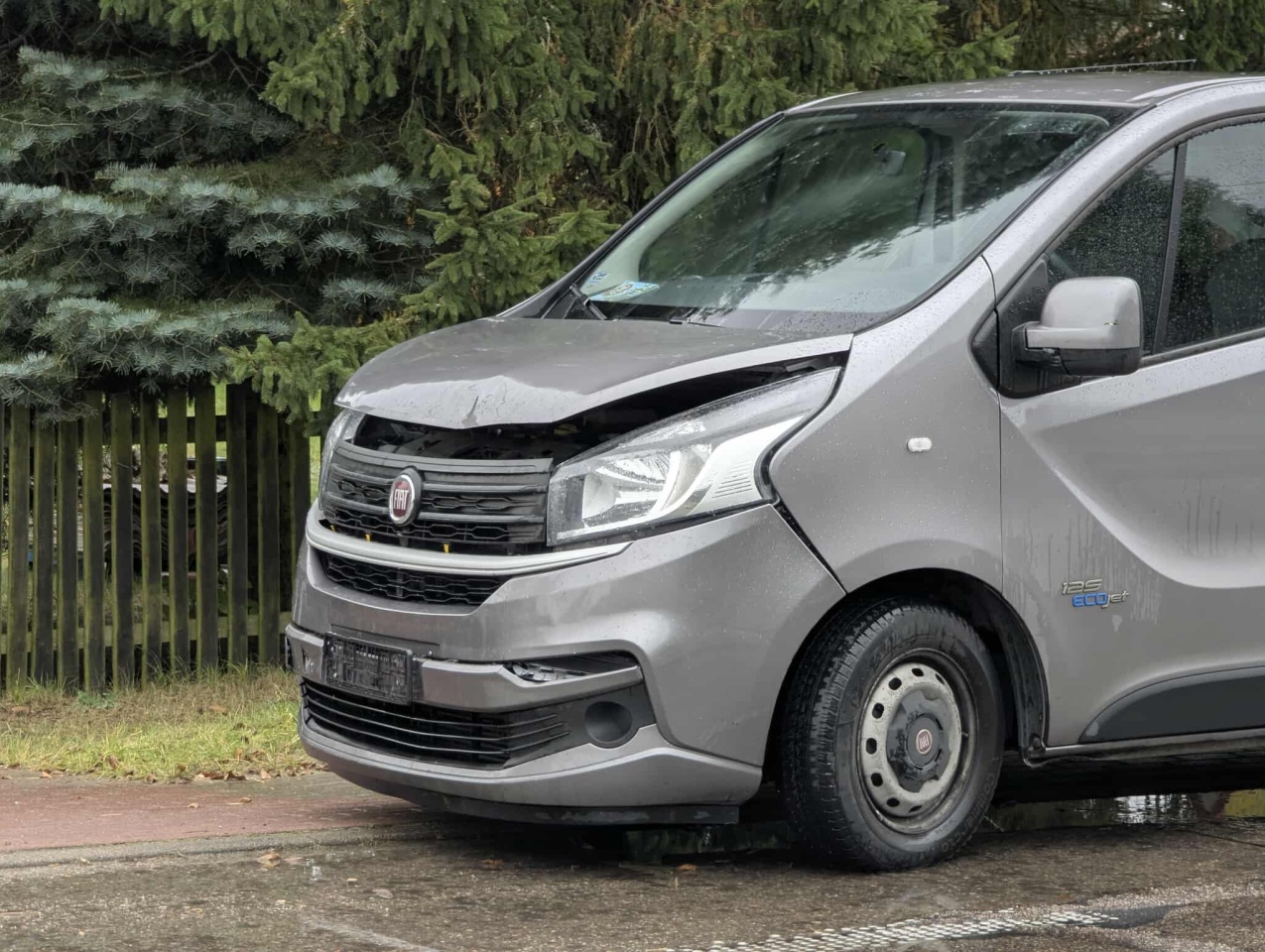 Kolizja w Czarnowcu [18.10.2025] - zdjęcie #5 - eOstroleka.pl