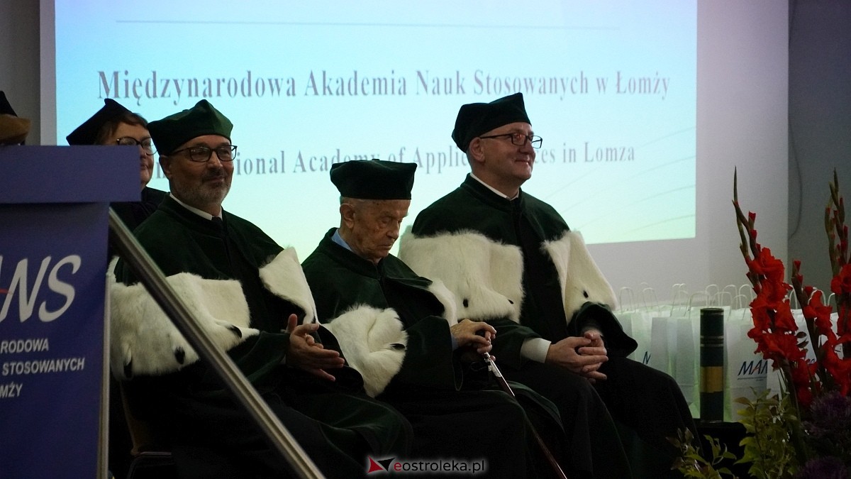 Inauguracja roku akademickiego w MANS w Łomży [18.10.2025]  - zdjęcie #142 - eOstroleka.pl