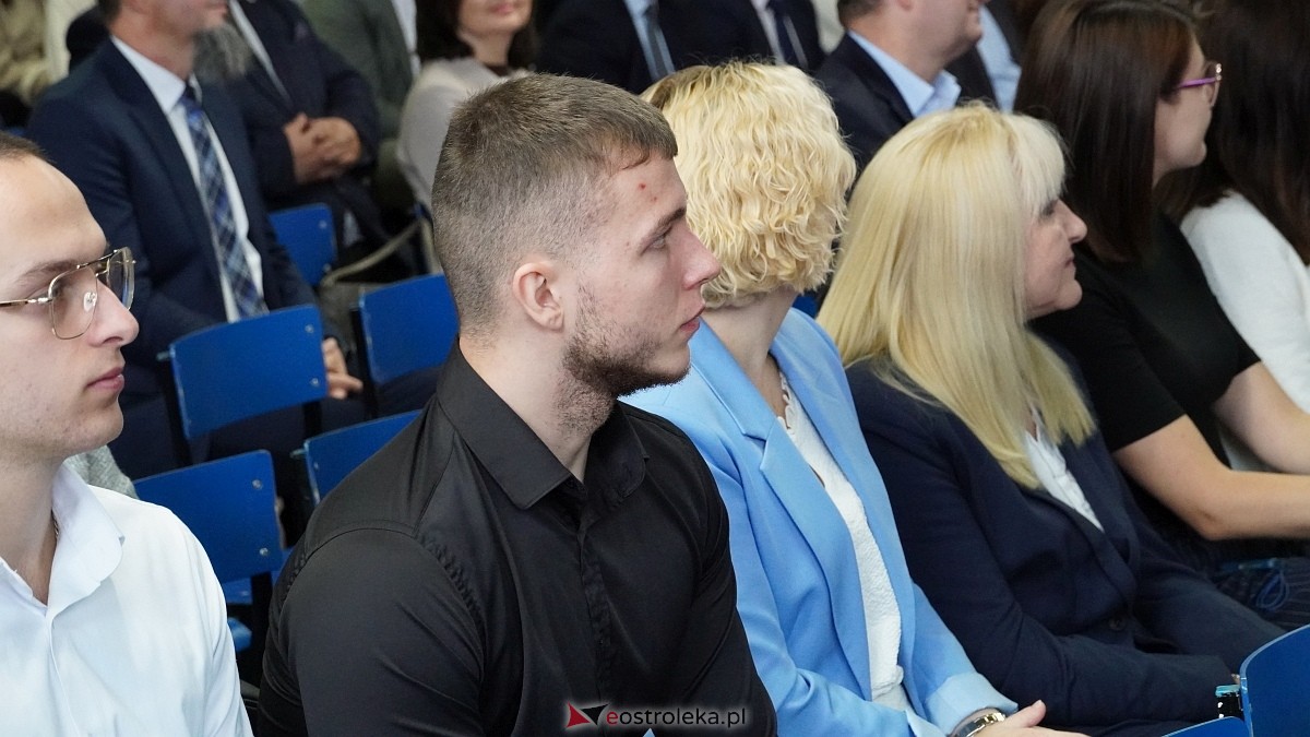 Inauguracja roku akademickiego w MANS w Łomży [18.10.2025]  - zdjęcie #110 - eOstroleka.pl