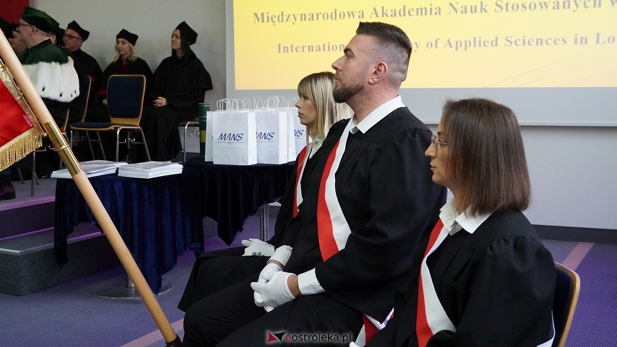 Inauguracja roku akademickiego w MANS w Łomży [18.10.2025]  - zdjęcie #106 - eOstroleka.pl