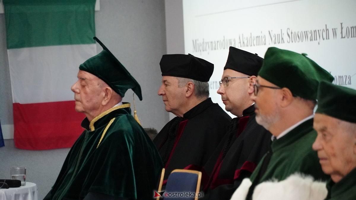 Inauguracja roku akademickiego w MANS w Łomży [18.10.2025]  - zdjęcie #99 - eOstroleka.pl