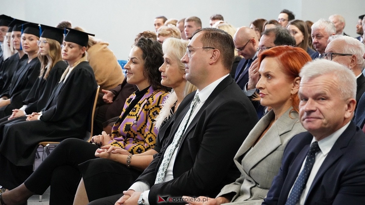 Inauguracja roku akademickiego w MANS w Łomży [18.10.2025]  - zdjęcie #85 - eOstroleka.pl