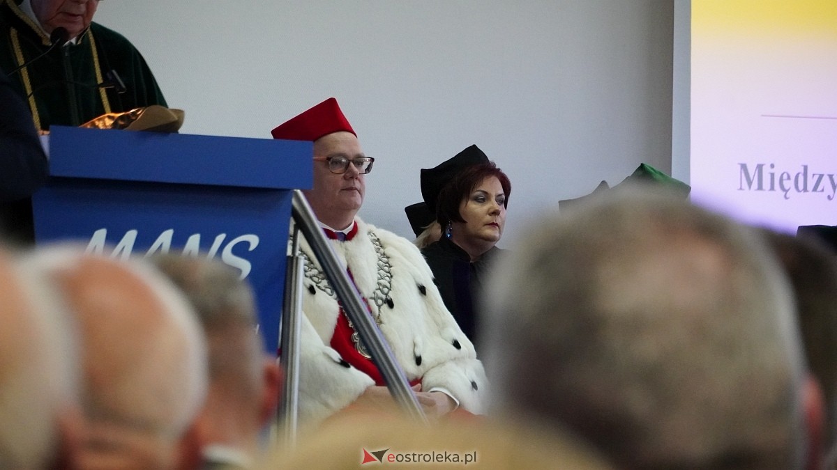 Inauguracja roku akademickiego w MANS w Łomży [18.10.2025]  - zdjęcie #61 - eOstroleka.pl