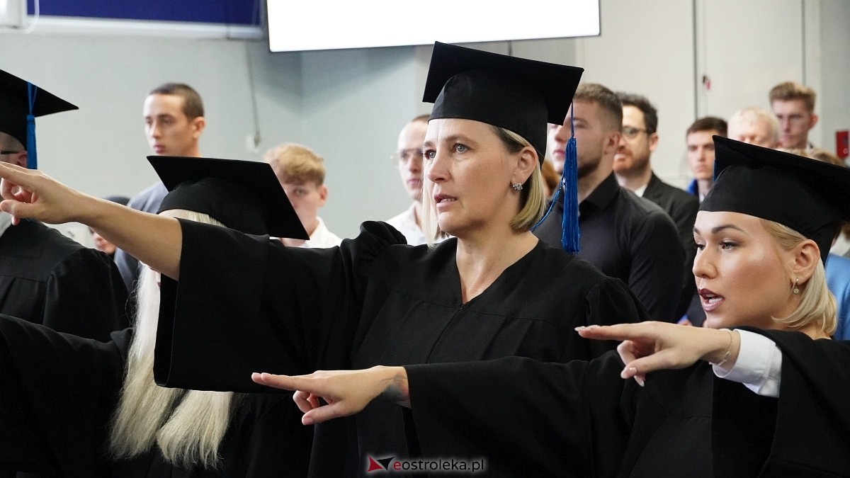 Inauguracja roku akademickiego w MANS w Łomży [18.10.2025]  - zdjęcie #52 - eOstroleka.pl
