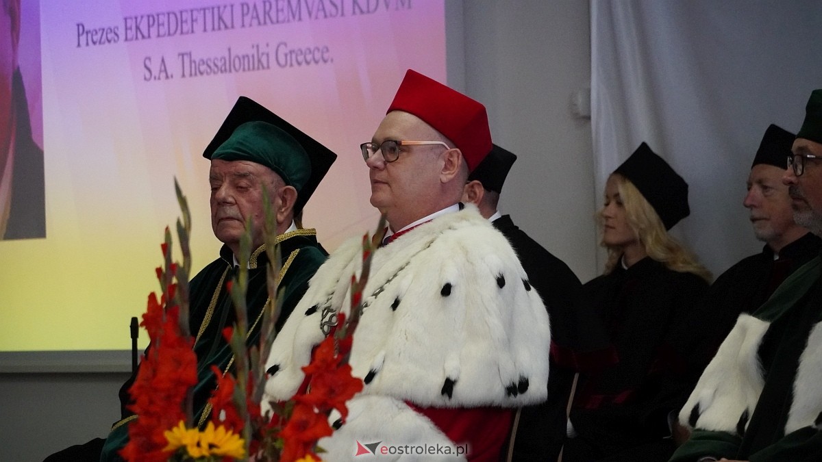 Inauguracja roku akademickiego w MANS w Łomży [18.10.2025]  - zdjęcie #33 - eOstroleka.pl
