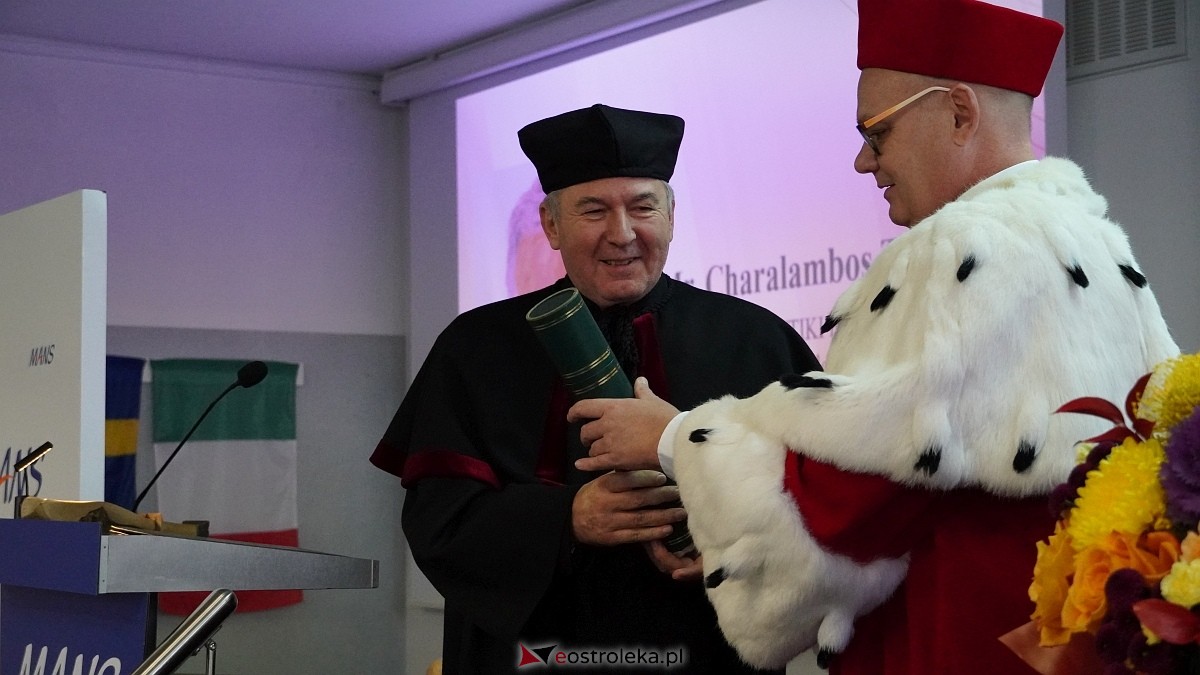 Inauguracja roku akademickiego w MANS w Łomży [18.10.2025]  - zdjęcie #32 - eOstroleka.pl