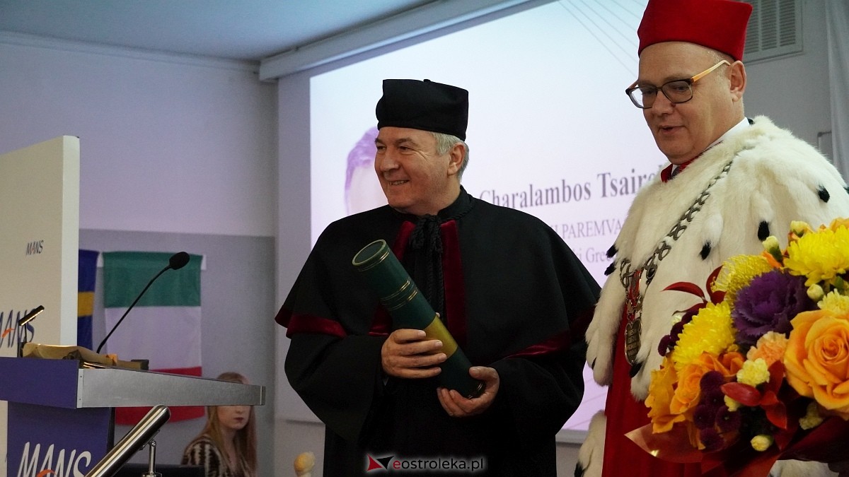 Inauguracja roku akademickiego w MANS w Łomży [18.10.2025]  - zdjęcie #31 - eOstroleka.pl