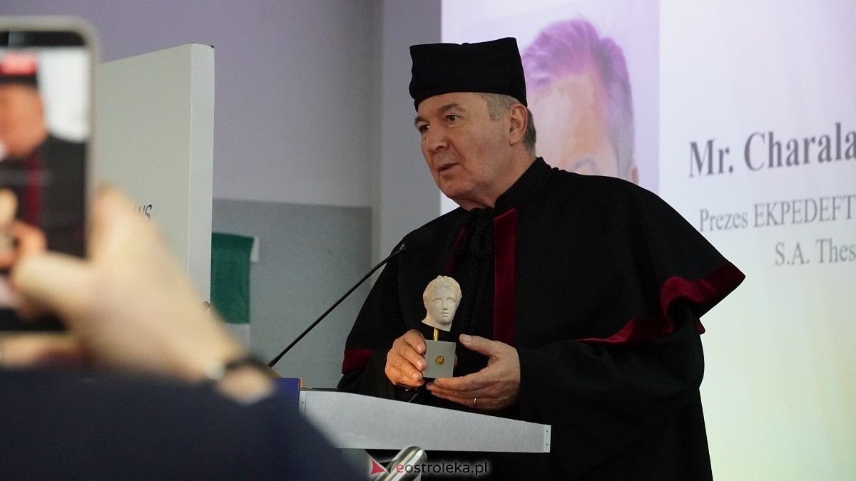 Inauguracja roku akademickiego w MANS w Łomży [18.10.2025]  - zdjęcie #29 - eOstroleka.pl