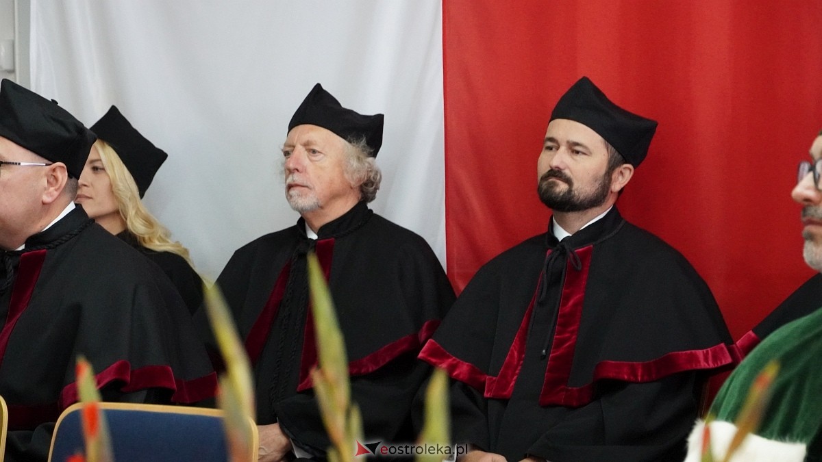 Inauguracja roku akademickiego w MANS w Łomży [18.10.2025]  - zdjęcie #28 - eOstroleka.pl