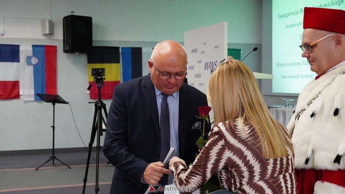 Inauguracja roku akademickiego w MANS w Łomży [18.10.2025]  - zdjęcie #24 - eOstroleka.pl