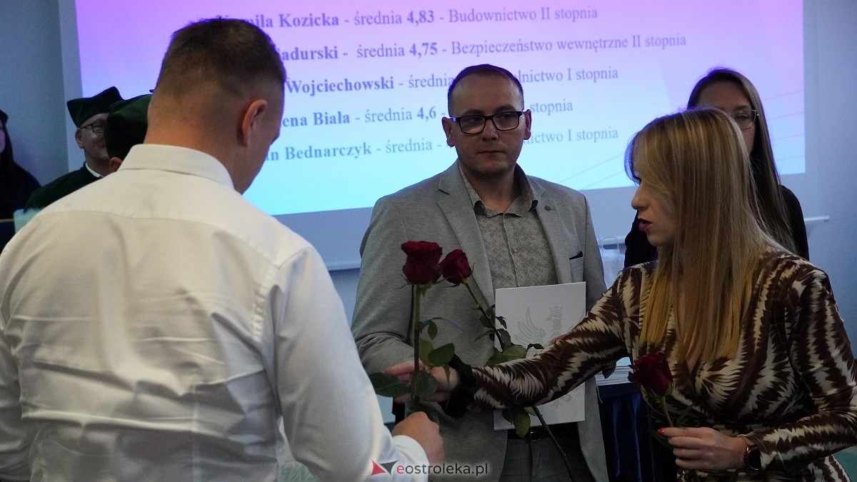Inauguracja roku akademickiego w MANS w Łomży [18.10.2025]  - zdjęcie #18 - eOstroleka.pl