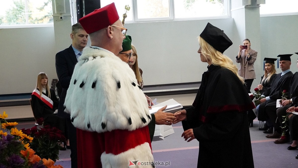 Inauguracja roku akademickiego w MANS w Łomży [18.10.2025]  - zdjęcie #16 - eOstroleka.pl