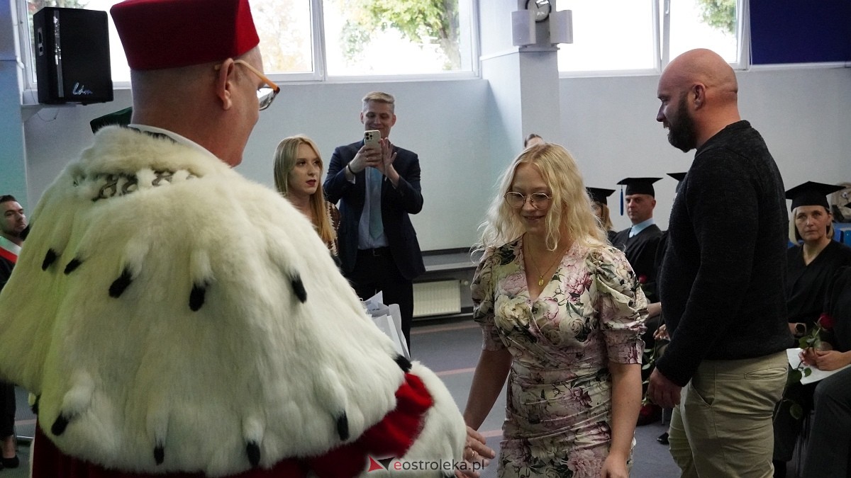Inauguracja roku akademickiego w MANS w Łomży [18.10.2025]  - zdjęcie #15 - eOstroleka.pl