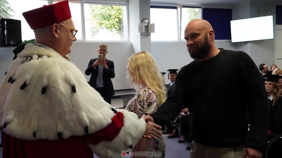 Inauguracja roku akademickiego w MANS w Łomży [18.10.2025]  - zdjęcie #13 - eOstroleka.pl