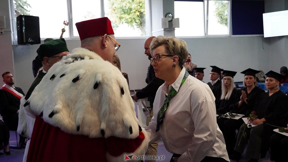 Inauguracja roku akademickiego w MANS w Łomży [18.10.2025]  - zdjęcie #12 - eOstroleka.pl