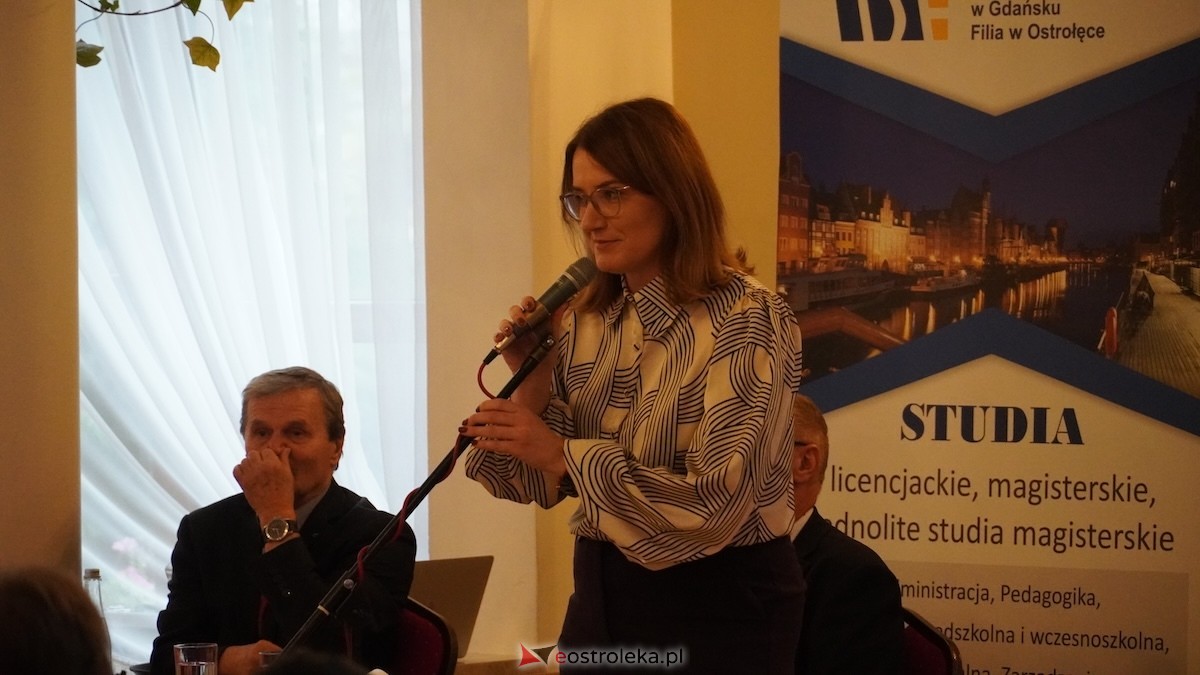 Inauguracja roku akademickiego 2025/2026 WSSE w Gdańsku filia w Ostrołęce [18.10.2025] - zdjęcie #26 - eOstroleka.pl
