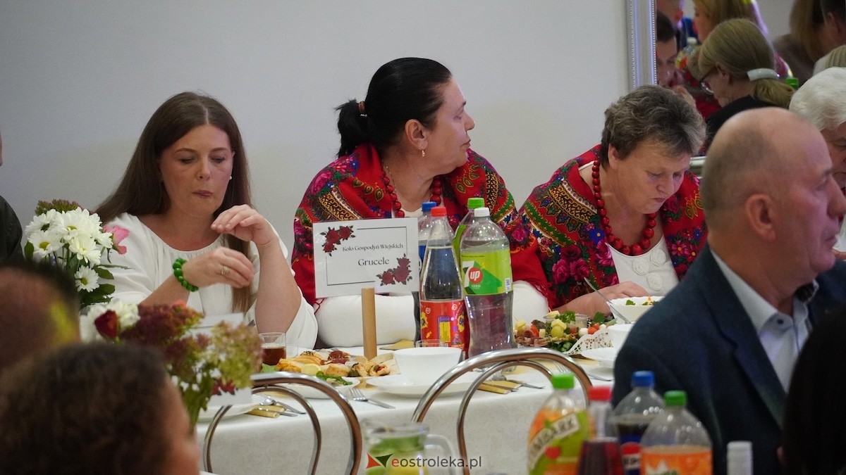 KGW „Troszynianki” zorganizowały III przegląd pieśni biesiadnej  - tradycja i kultura na Mazowszu! [18.10.2025] - zdjęcie #85 - eOstroleka.pl