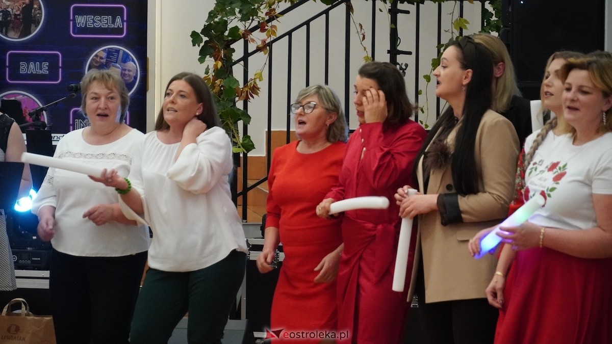 KGW „Troszynianki” zorganizowały III przegląd pieśni biesiadnej  - tradycja i kultura na Mazowszu! [18.10.2025] - zdjęcie #45 - eOstroleka.pl
