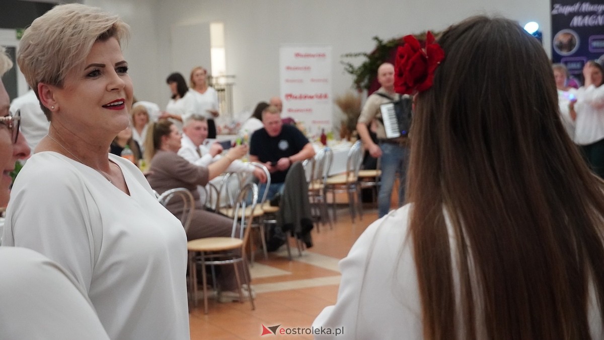 KGW „Troszynianki” zorganizowały III przegląd pieśni biesiadnej  - tradycja i kultura na Mazowszu! [18.10.2025] - zdjęcie #40 - eOstroleka.pl