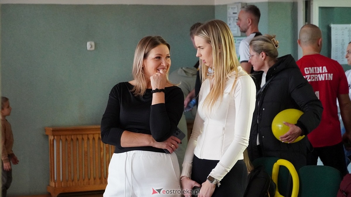 Turniej Samorządowców w Piłce Nożnej w Czerwinie [19.10.2025] - zdjęcie #48 - eOstroleka.pl