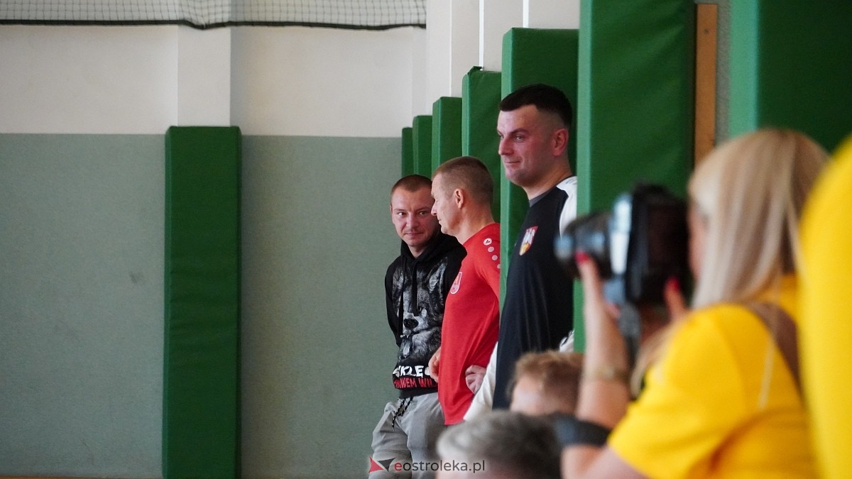 Turniej Samorządowców w Piłce Nożnej w Czerwinie [19.10.2025] - zdjęcie #29 - eOstroleka.pl
