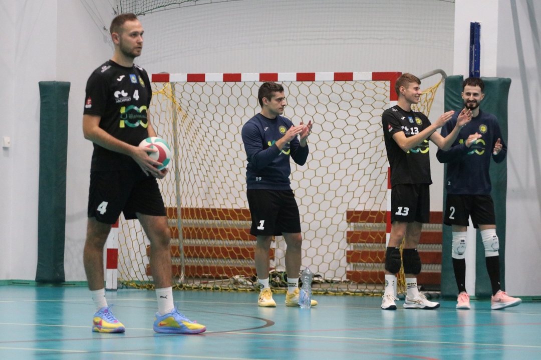 SPS Volley Ostrołęka - MMKS Mińsk Mazowiecki [19.10.2025] - zdjęcie #19 - eOstroleka.pl