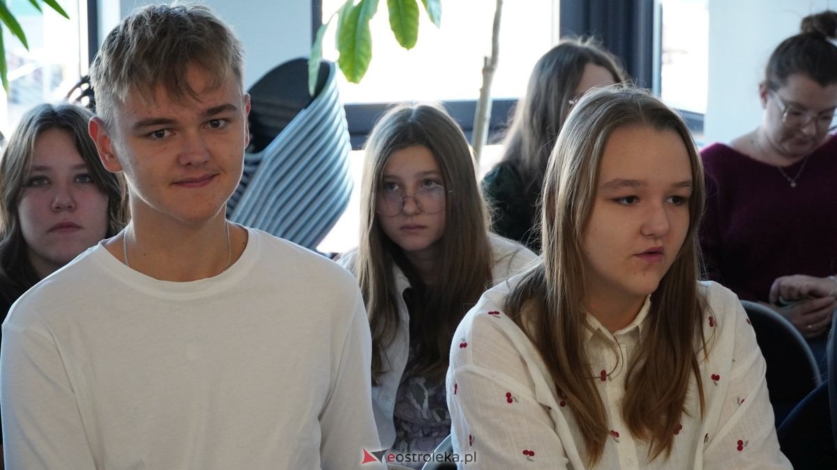 VII konkurs wokalny „Śpiewający Powiat” [21.10.2025] - zdjęcie #53 - eOstroleka.pl