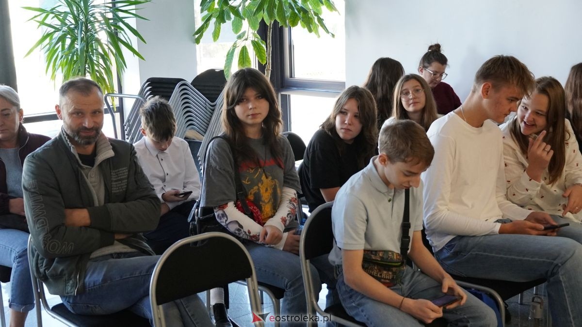 VII konkurs wokalny „Śpiewający Powiat” [21.10.2025] - zdjęcie #47 - eOstroleka.pl