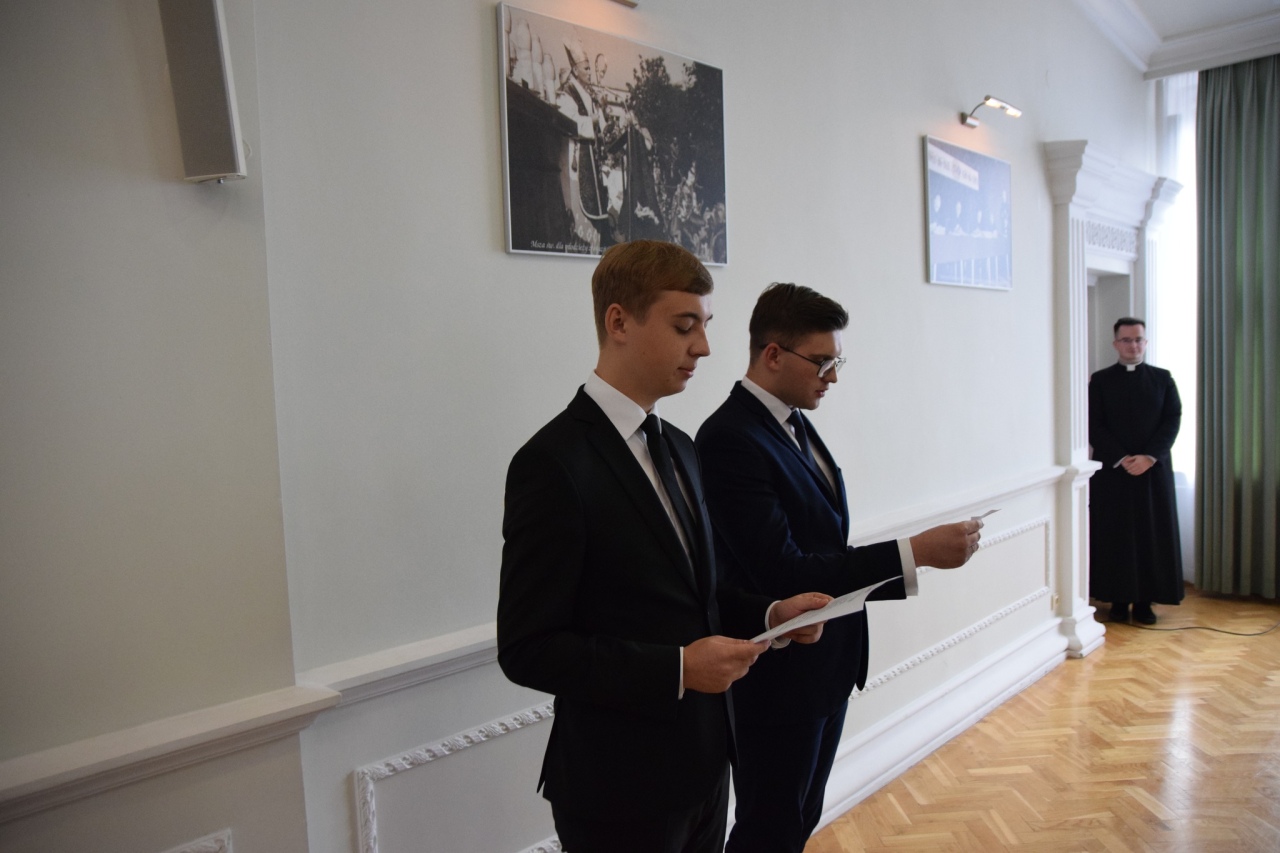 Inauguracja roku akademickiego w Wyższym Seminarium Duchownym w Łomży [16.10.2025] - zdjęcie #4 - eOstroleka.pl