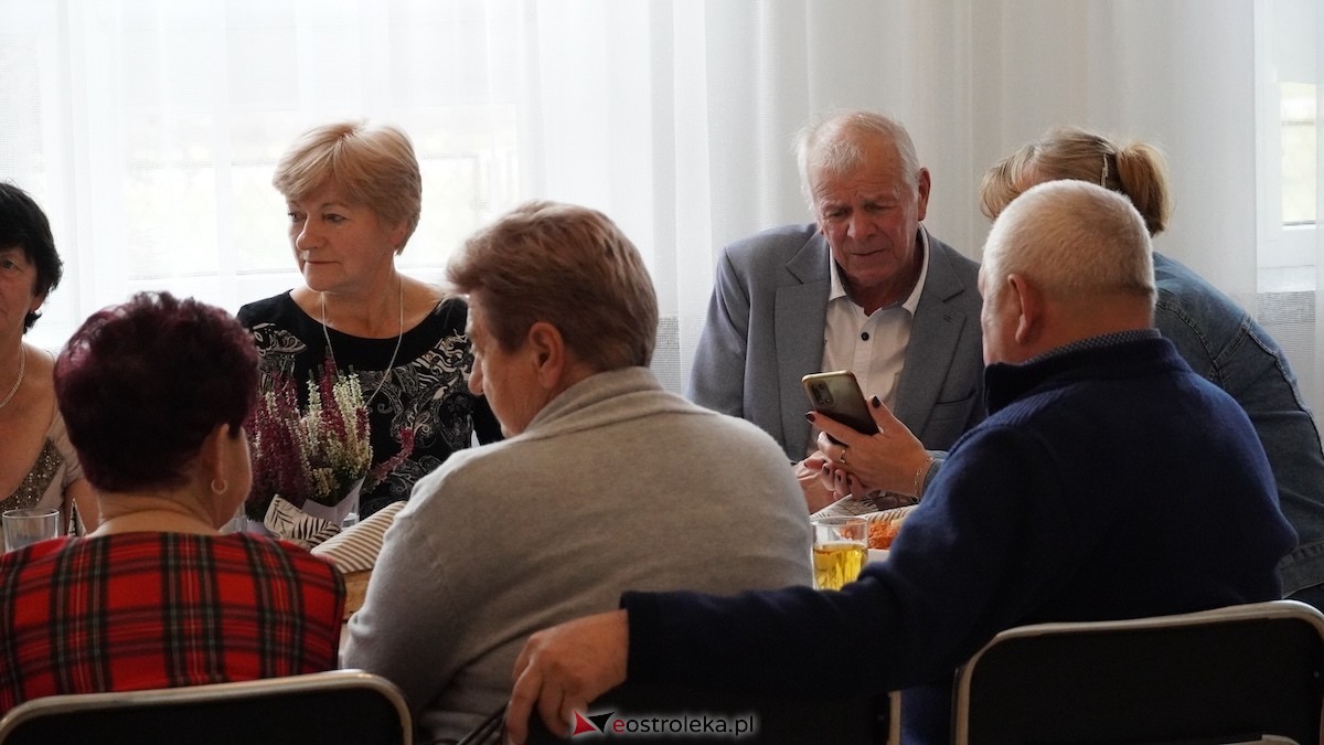 Więcej Życia w Życiu - seniorzy udowodnili, że tradycja smakuje najlepiej! [23.10.2025] - zdjęcie #98 - eOstroleka.pl
