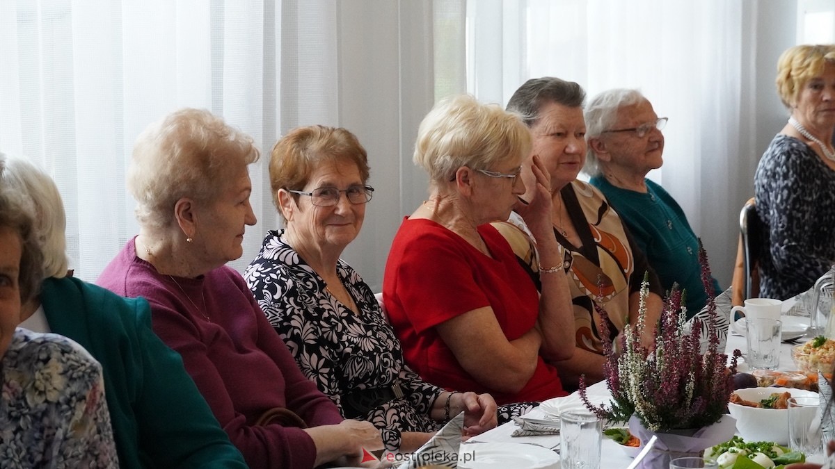 Więcej Życia w Życiu - seniorzy udowodnili, że tradycja smakuje najlepiej! [23.10.2025] - zdjęcie #87 - eOstroleka.pl